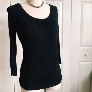 August Silk scoop neck half sleeve top